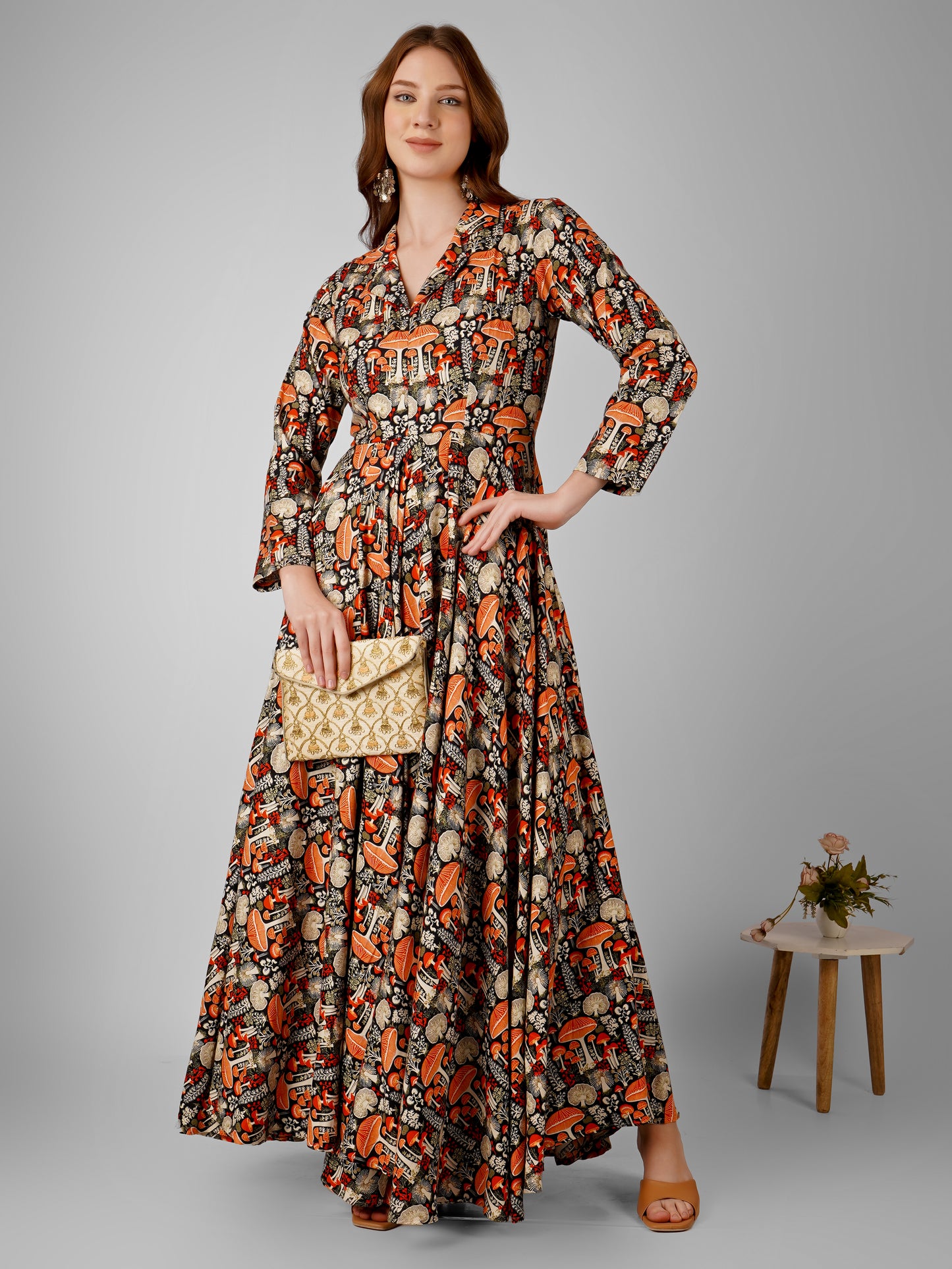 Modern Blossom Anarkali Gown – Elegant Floral Design for Special Occasions