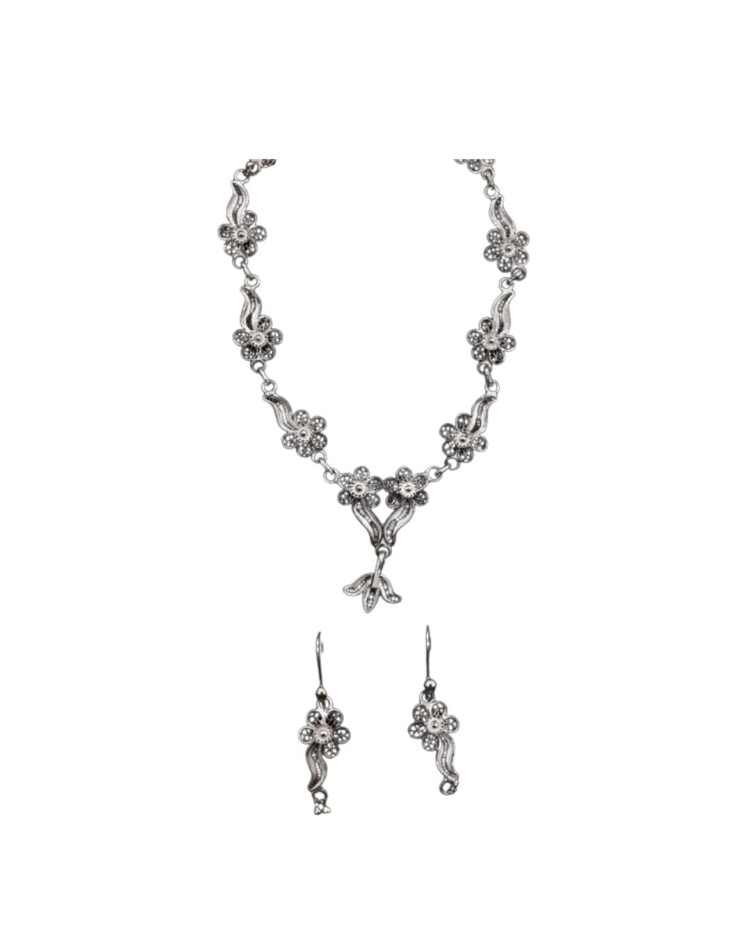 Charmed Shine Necklace Set