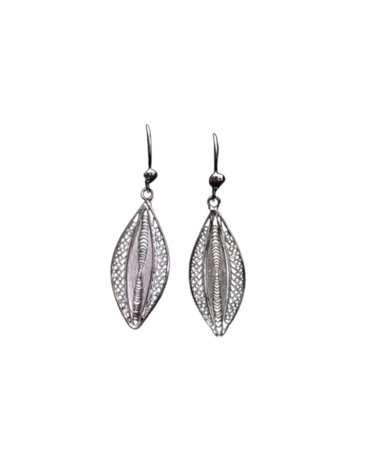 Leaves Aura Earrings